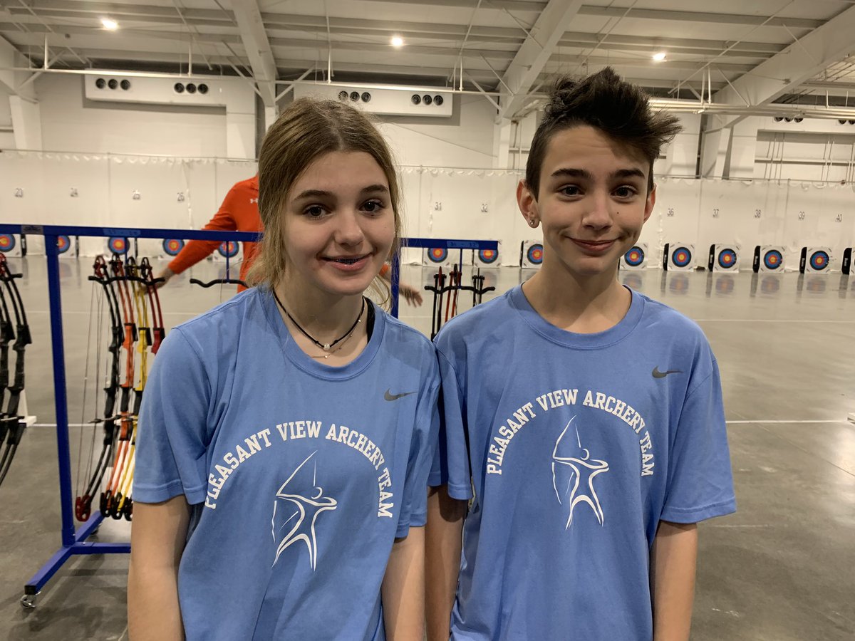 April Thompson tweet media