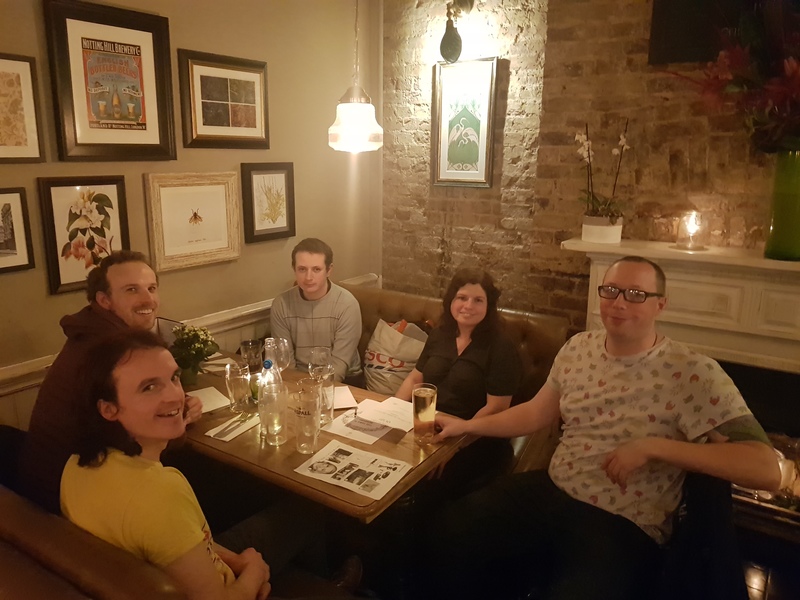 TheCastleHP's tweet photo. Quiz action from this week’s #PubQuiz @TheCastleHP in #HollandPark! https://t.co/jF6YQNbU7p https://t.co/DOUDEcrq5V