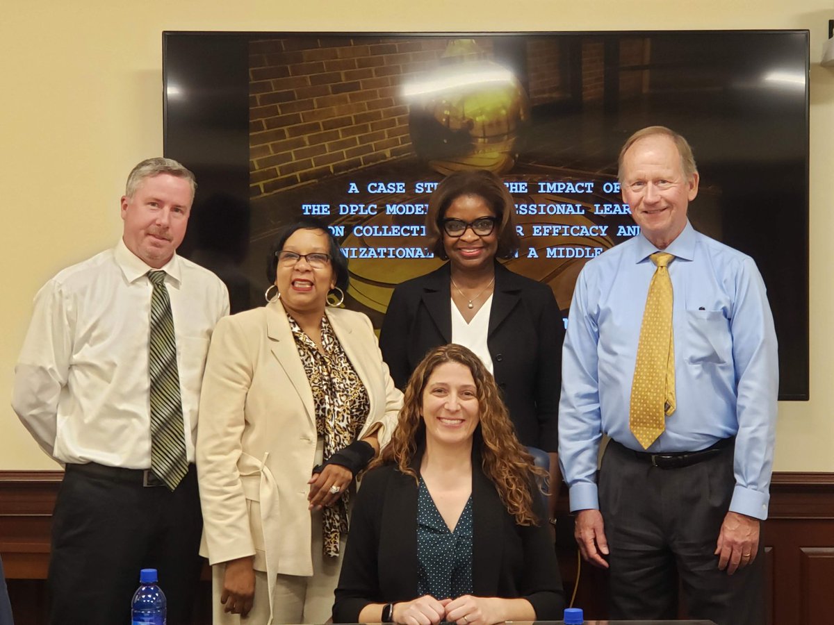 MariaGaspar25's tweet photo. Today I became Dr. Gaspar! 😃 #EdD2020 @UCFCCIE @UCF #collectiveefficacy https://t.co/rodPd6GVoK