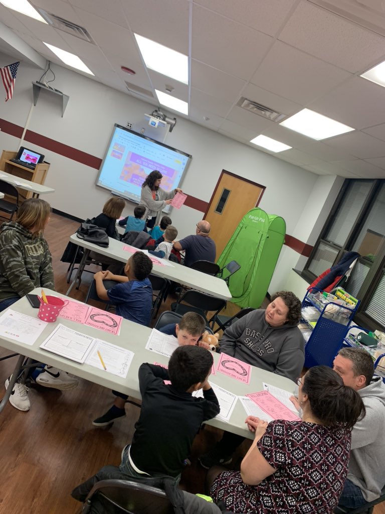 MissCscholars's tweet image. Thank you to all the families who came to Future Ready Family Zone: “All You Need Is Love”! #HazletProud #HazletSEL #FutureReadyNJ @SchwarzHeather @MissQuaglia @MagicInThird @MissArecchi