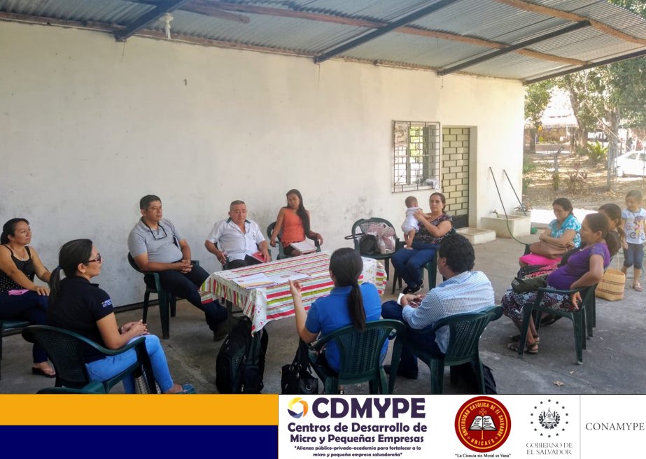 CDMYPEILOBASCO's tweet photo. Este día nuestro equipo de asesores sostuvieron una reunión con un grupo de empresarios de Agromercado en Suchitoto, para conocer qué necesidades empresariales tienen para realizar acciones de trabajo que fortalezcan el crecimiento de su negocio.

#empresariosagromercado #CDMYPE https://t.co/ysjuFSXmjI