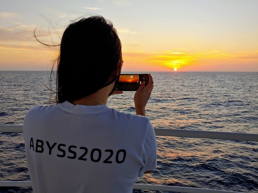 Sunset #Abyss2020