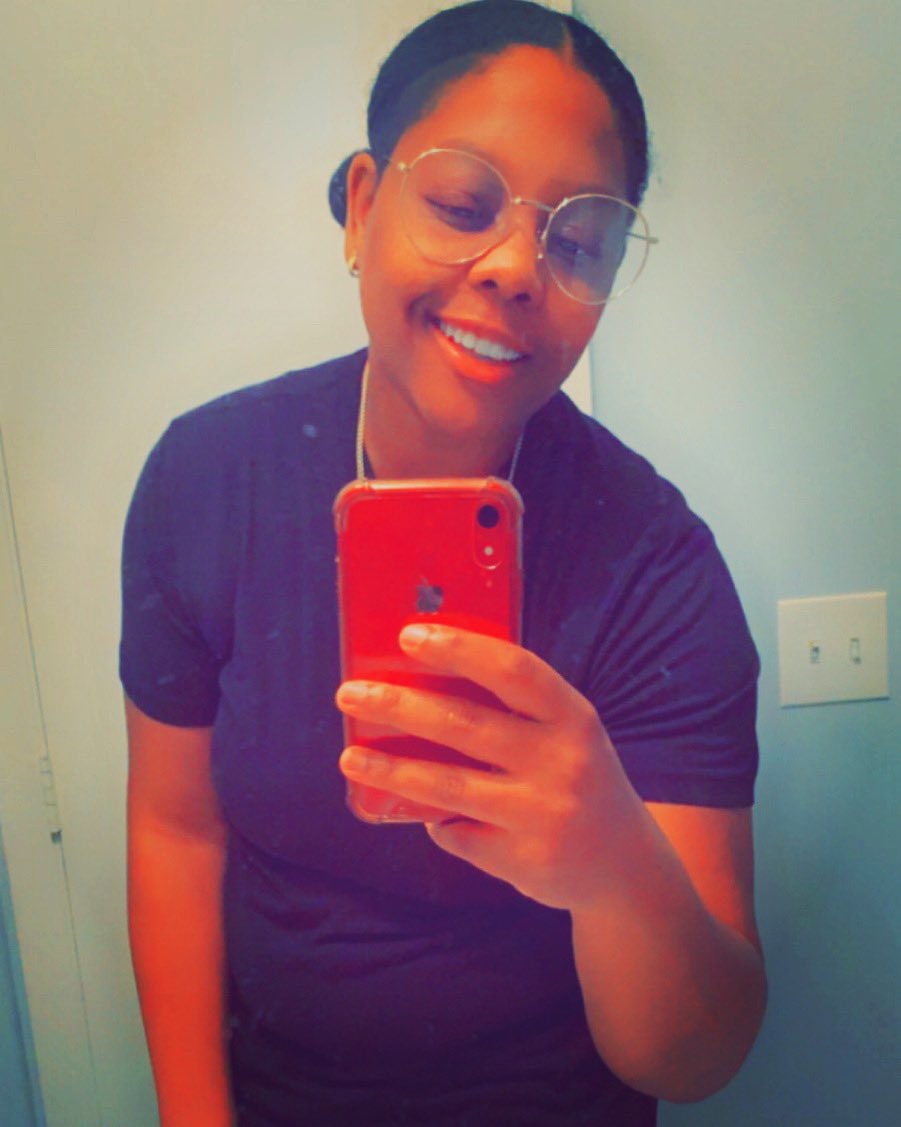 Yuh and fucc dat mirror hoe‼️‼️ #MelaninPoppin