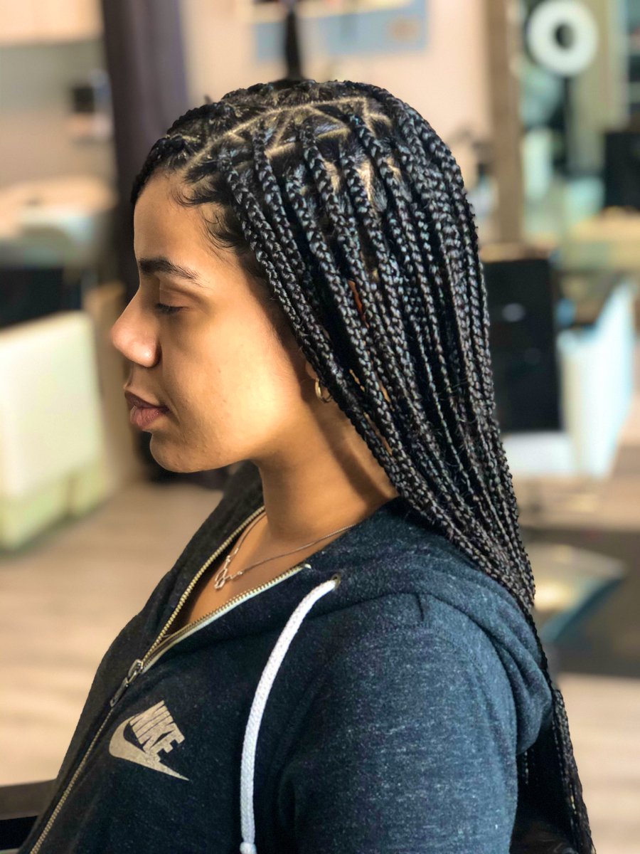 BOOKNOW #SHARE 
Knotless Plaits 🦋🦋🦋🦋🦋🦋
#knotlessplaits #miamiknotlessbraids #miamiknotlessplaits #knotless
#sidebraids #sidelemonadebraids  #lemonadebraids  #miamisidebraids #miamilemonadebraids #miamibraids #braids #miami #hairstylist  #boxplaits #plaits #plaitsmiami