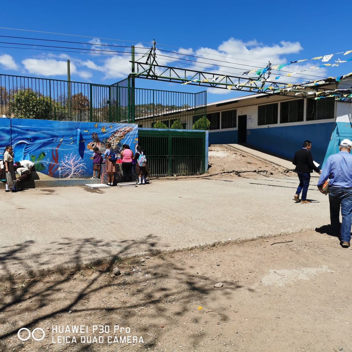 RotaryTGU_Metro's tweet photo. ACOES brinda becas educativas a estas niñas y niños que representan el presente y futuro de nuestro país.🧸👩🏻‍🏫🇭🇳 

#WINS #WASH #RotaryInternational #TheRotaryFoundation #RotaryConectaElMundo https://t.co/taXwImHWuH