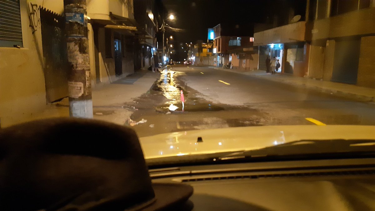 Señores agua potable hasta cuando reparan esto esta mas de un mes