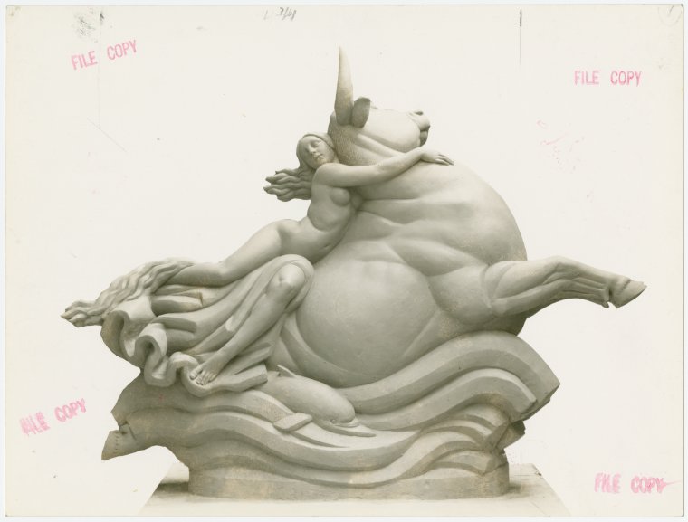 artdecoarch's tweet photo. “Europa” by Gleb Derujinsky, New York World’s Fair - Rather over-the-top sculpture by Russian artist Gleb Derujinsky. Photos of statue (with dolphins), of the model, and a closeup of Europa's butt (lol). Source: NY Public Library. https://t.co/pgZG23YjYh #artdeco #1930s https://t.co/IWC0ESl0aK