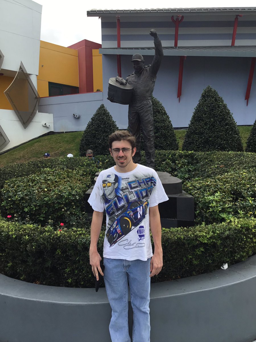 Aljordan34's tweet photo. #DATONA500 trip https://t.co/302Esp4GKR
