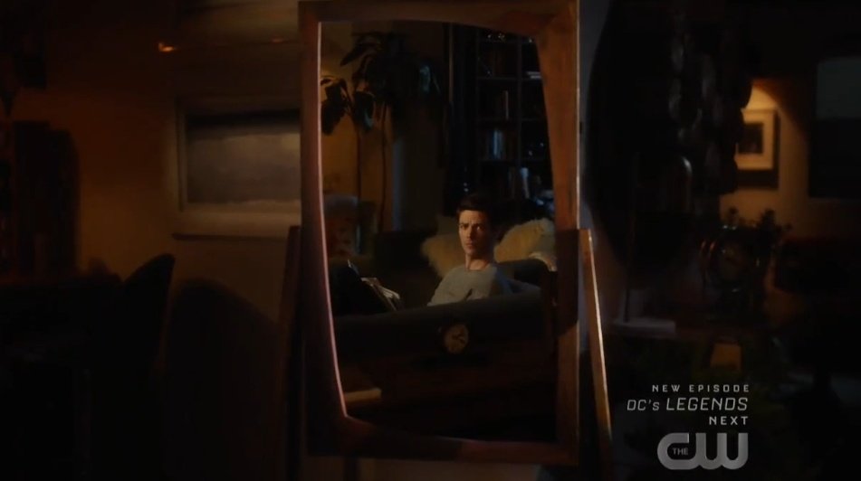 seokjinwest's tweet photo. THIS IS SOME SOULMATE SHIT #TheFlash #Westallen https://t.co/Iim8PsQahx