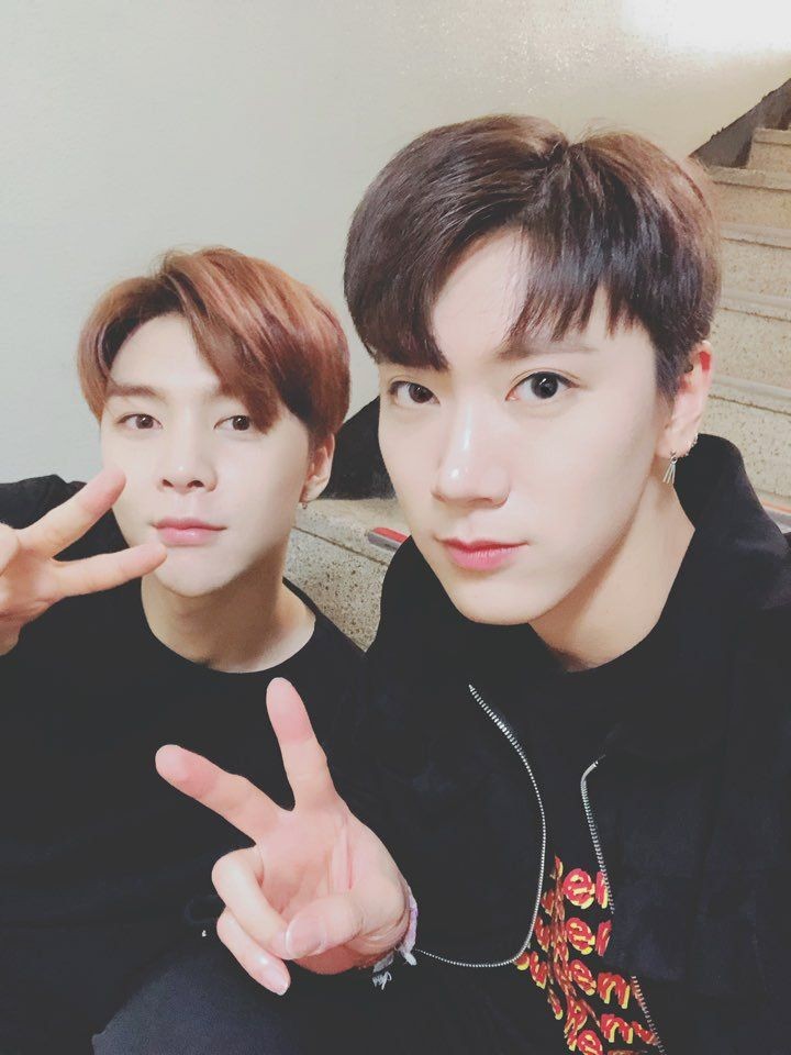 qintenlitrc's tweet photo. ㅤㅤ 쟌텐 × 𝐉𝐎𝐇𝐍𝐓𝐄𝐍 —  he finds the best of me in my worst days... ι ᥣovᥱ ყoᥙ; https://t.co/V7eK9K0eWZ