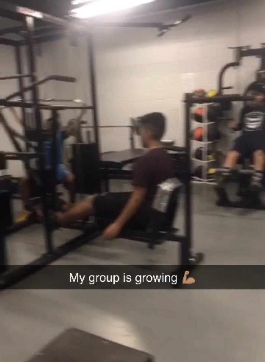 MsTerrazas_J's tweet photo. Learning the fundamentals of weight lifting, staying healthy, and above all, learning to stay committed and dedicated. #strongmindandbody #teamsisd Warriors move Forward! https://t.co/lRCyLUrkZq