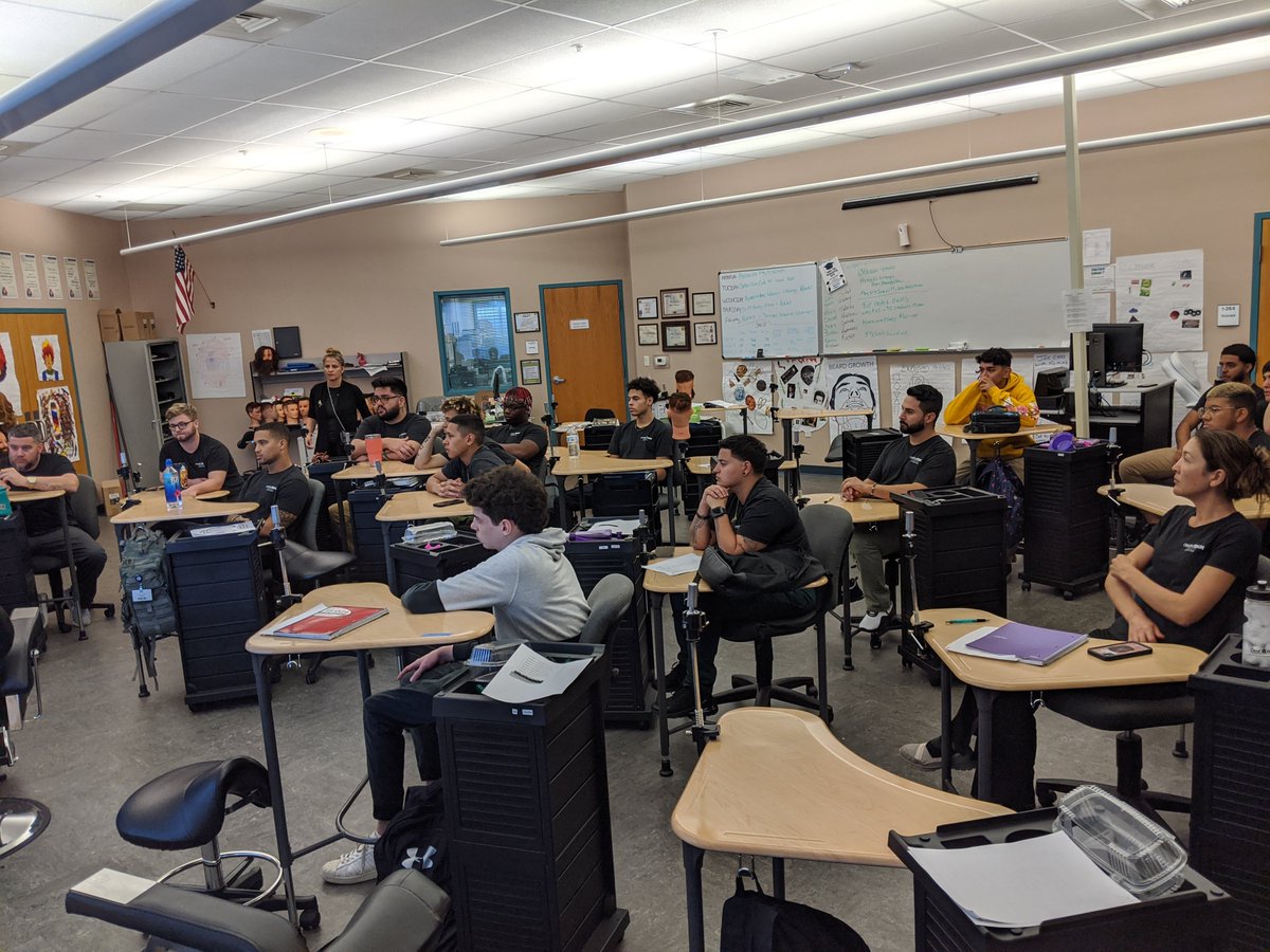 StephanieLewan4's tweet photo. Thank you @TwinCutZ for your visit today and your business advice for our Barber students @capecoraltech https://t.co/aohlmnH1xO