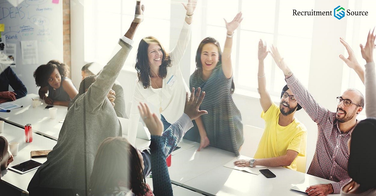 RecruitmentSou1's tweet photo. Lets talk #EmployeeBenefits 💥💥💥

@DariusMcQuaid from @hrreview has shared the top 6 employee benefits which will put a smile on workers faces. 

#recruitmentsource #salesrecruitment  #humanresources #employeeengagement #employees #workplace

🔎 https://t.co/crFUVBleuV https://t.co/nPYRq2G6BC