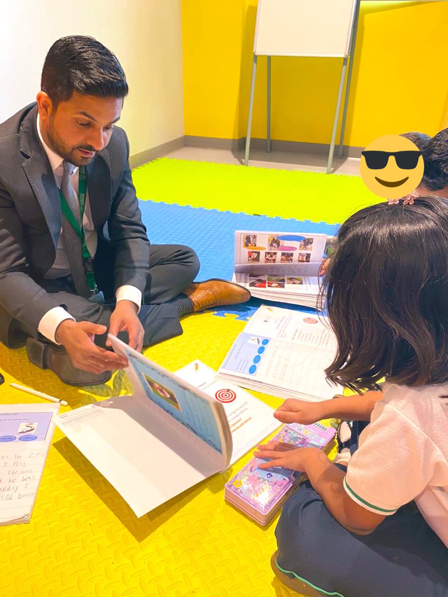 DeputyDifferent's tweet photo. One to the best parts of my job is sitting with students and listening to them talk passionately, and with infectious enthusiasm, about their learning. #studentvoice https://t.co/NPHBF9pAdr
