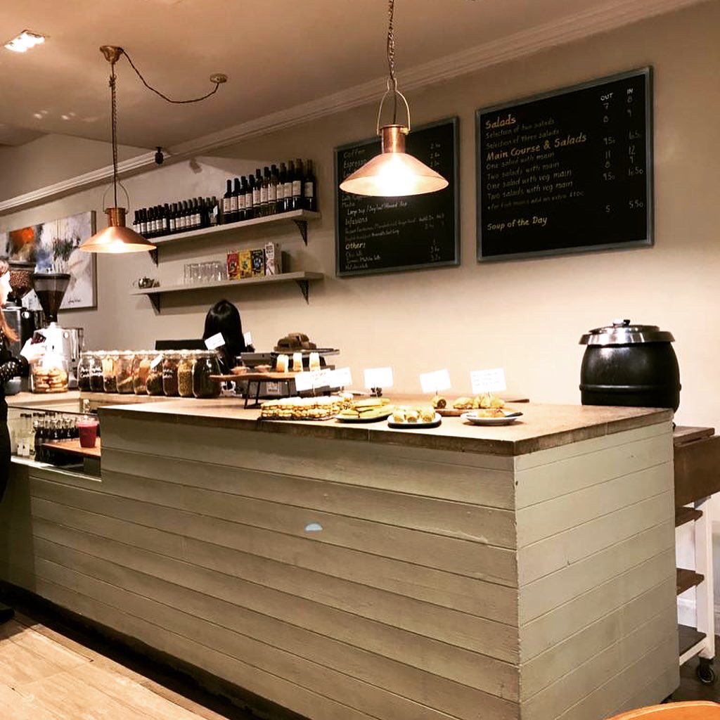 Invisinetwifi's tweet image. #Fitzrovia network installation. Secure EPOS and guest WiFi solution. #London #Tech