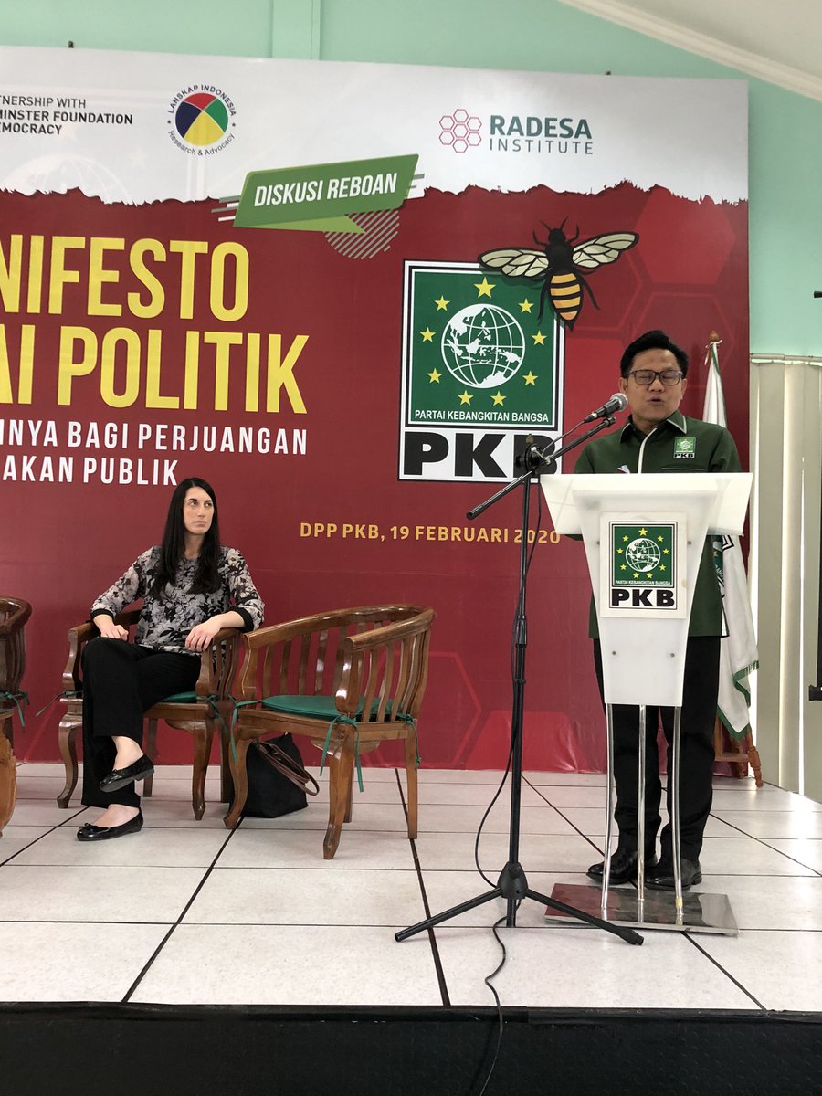 <a href="/cakimiNOW/">A Muhaimin Iskandar</a> : Ciri negara maju diantaranya adalah adanya Partai Politik yang kuat dan modern, dan Indonesia, PKB salah satu didalamnya #DiskusiReboan #ManifestoPolitikPKB <a href="/detikcom/">detikcom</a> <a href="/kompascom/">Kompas.com</a> <a href="/jokowi/">Joko Widodo</a>