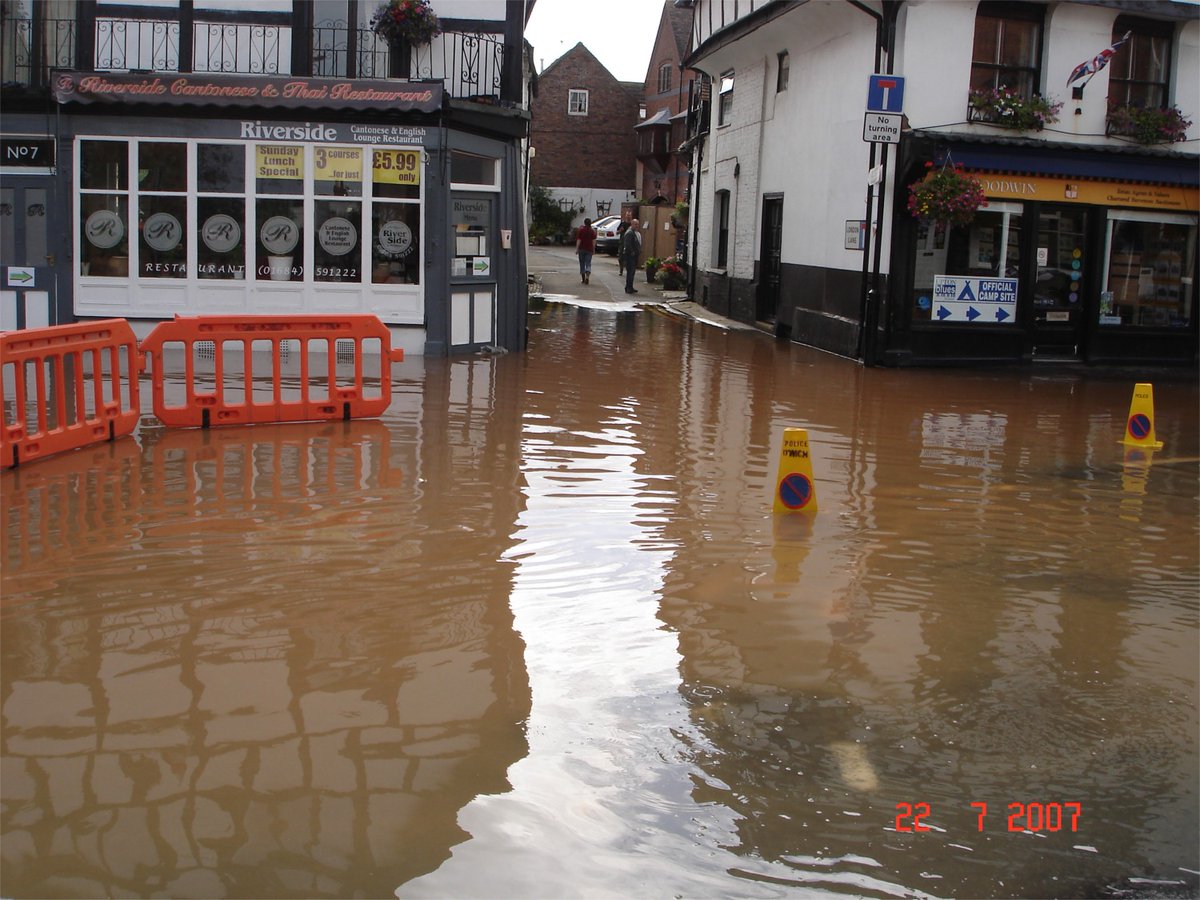 L T & R Vowles Ltd tweet media