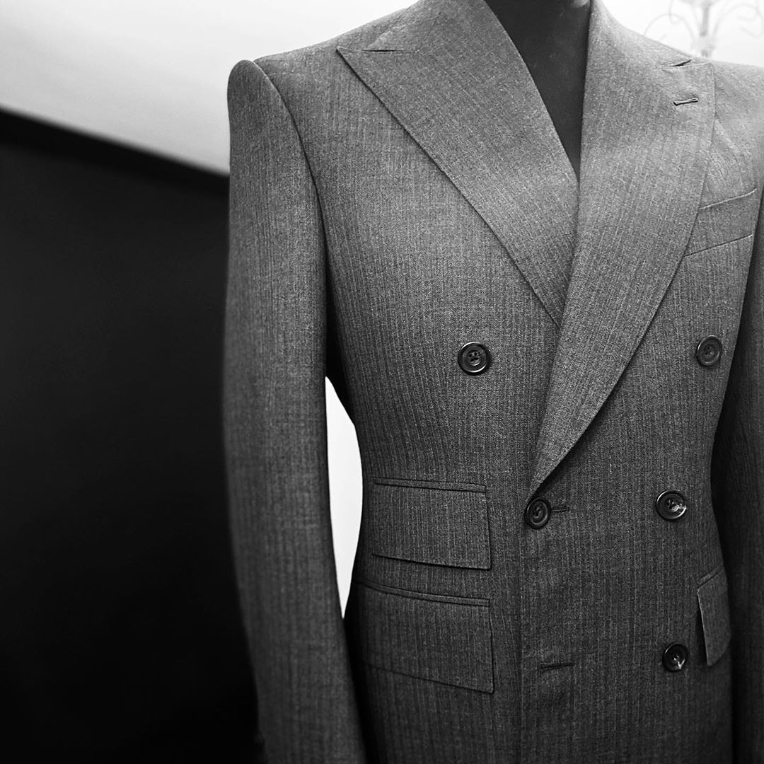 TBTailors's tweet photo. There's always something remarkably distinct about a double breasted suit. 

What do you think?

#MeksBeapoke #MadeForKings https://t.co/LztF6Abaff