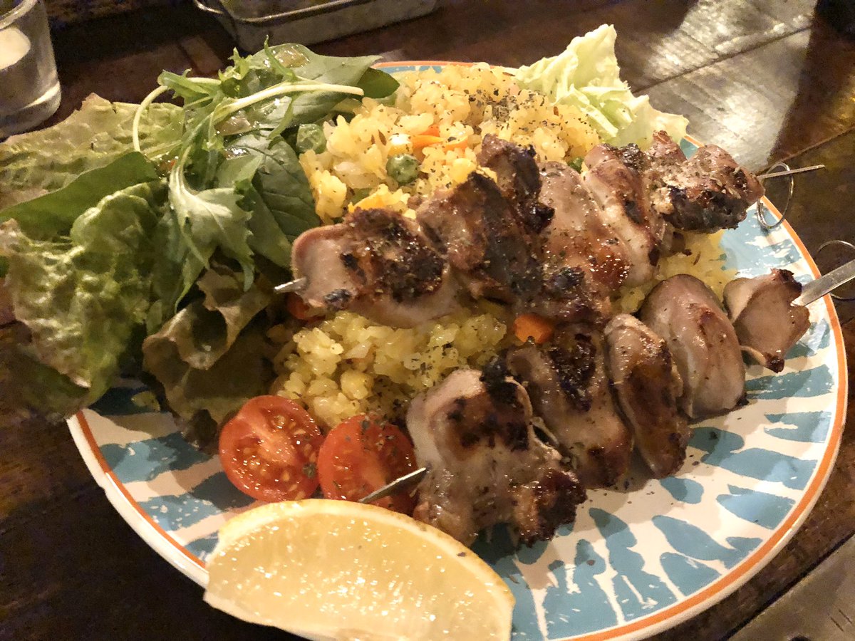 SoulFoodKitche3's tweet photo. 大人気😻「ラムタン串焼きとガーリックライス」¥800🤩
#浦安 #浦安バー #浦安カフェ #soulfoodkitchen #DJバー #ラム肉 https://t.co/xpdgeskt2q