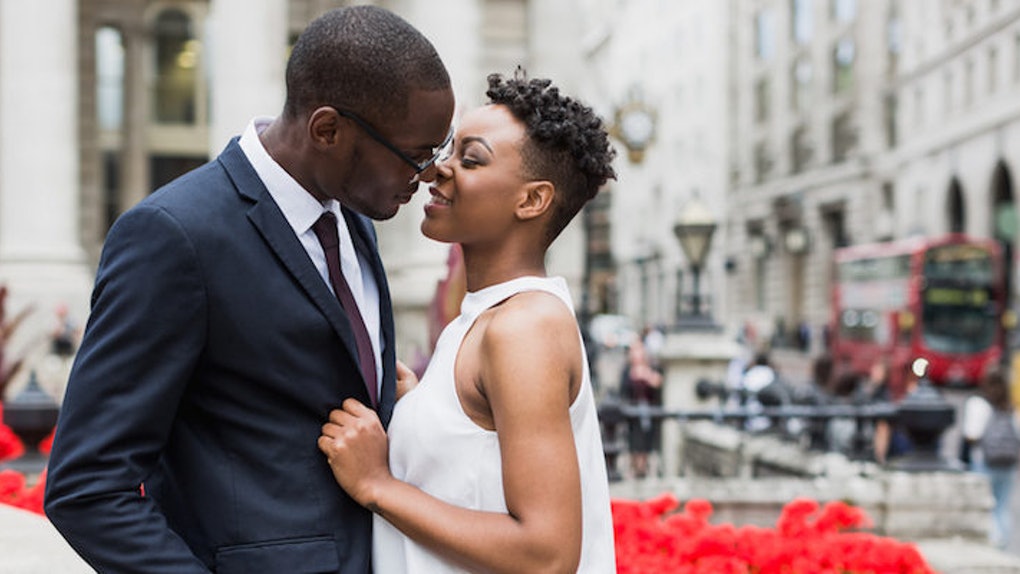 #TOPICOFTHEDAY 

WHAT IS THE APPROPRIATE TIME TO INTRODUCE YOUR NEW BAE TO THE PUBLIC?