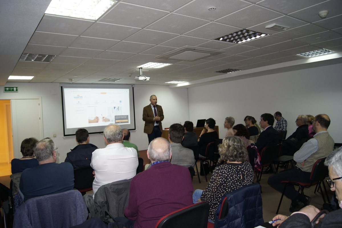 Ayer se reunieron en el @COMAlicante representantes de las sociedades del Consejo Científico del #COMA. Ya forman parte de este consejo cerca de medio centenar de sociedades. Los objetivos son formar, informar y divulgar sobre temas sanitarios 🤓

#ConsejoCientífico #COMAlicante