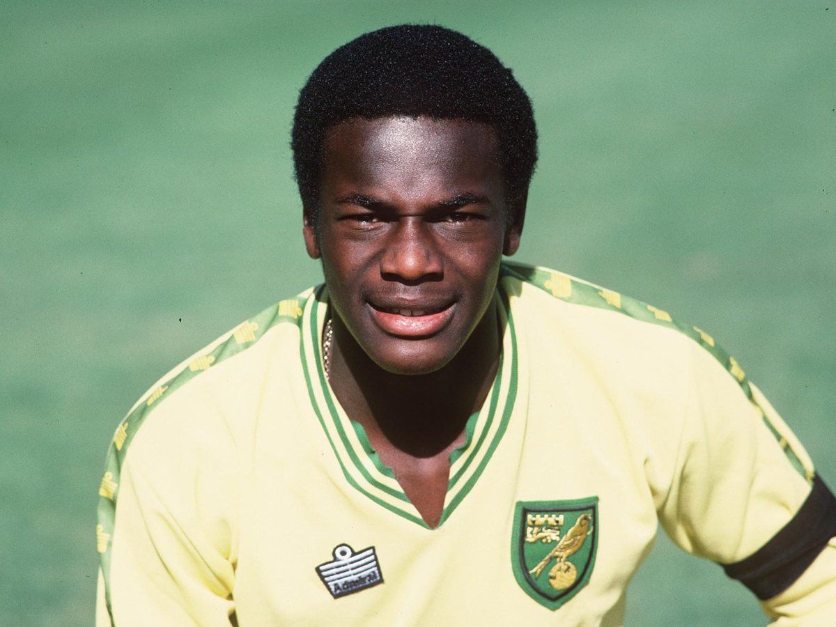 Happy birthday, #JustinFashanu 💔

When my brother fell, 
I picked up his weapons
and never once questioned
whether I could carry
the weight and grief,
the responsibility he shouldered. 
...
Every night 
a light blazes for you
in one of our hearts.

#EssexHemphill