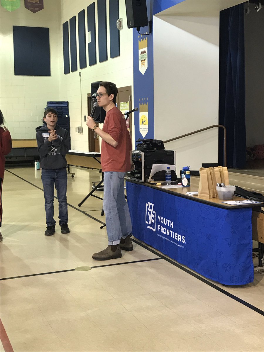 Lisa Edwards tweet media