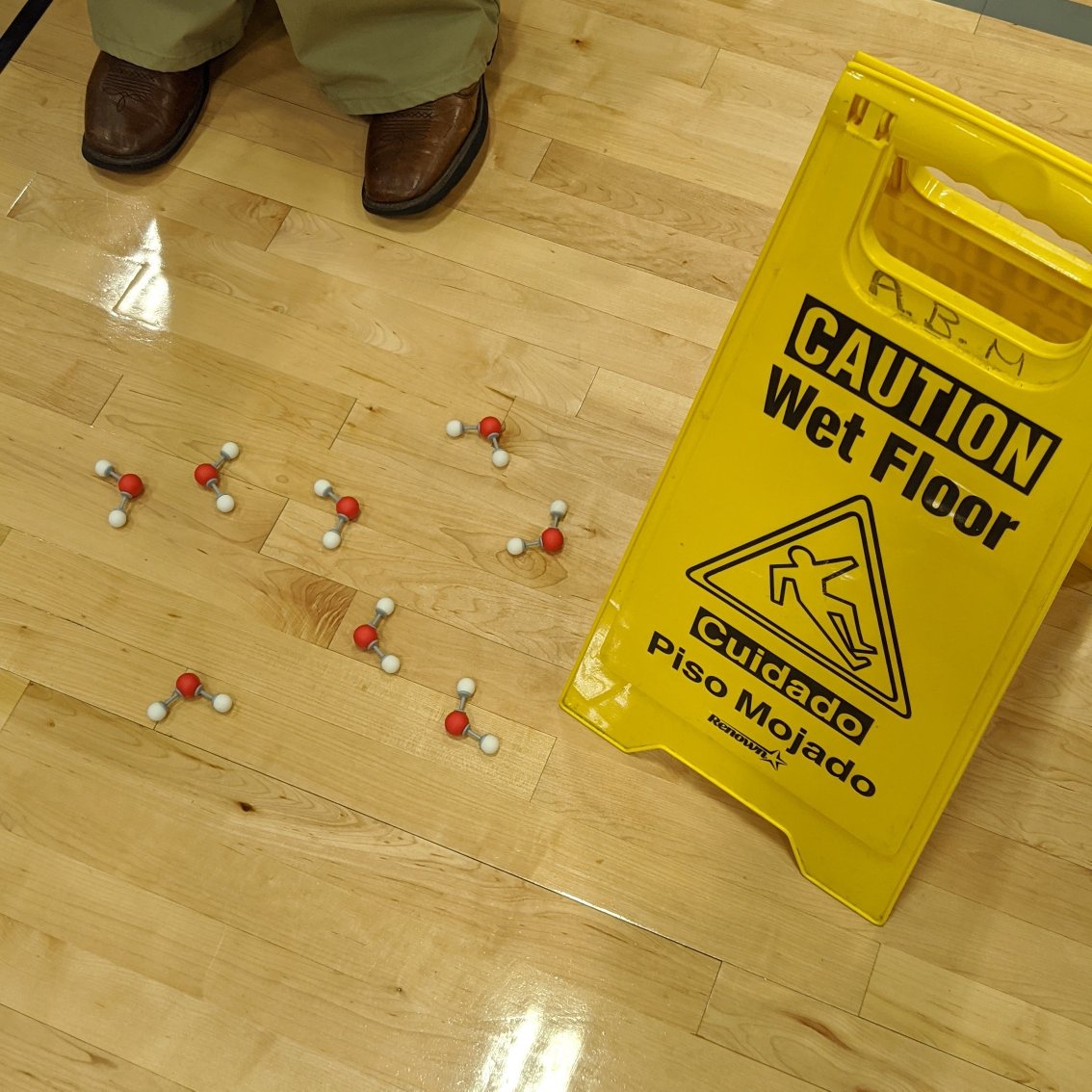 ccratcliff314's tweet photo. Science is funny that way. https://t.co/fzsCjhDhud