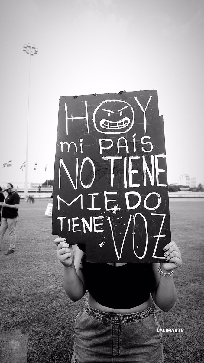 LaliMarte's tweet photo. Los POPIS ON 🔥!!! #FraudeElectoral2020 #RepublicaDominicana https://t.co/8x9UmnSxkG