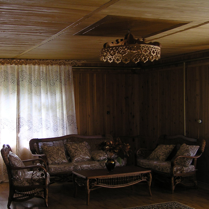 MasterAlex11's tweet image. Резная люстра собственного производства в Хабаровске.
instagram.com/p/B8vA5E7gCRo/…

стильно - высокое качество и короткие сроки - выгодные условия и приемлемые цены

Вы можете посетить наш магазин в Хабаровске, принимающий заказы и оплату для мастерской изготавливающей декор, подарки,