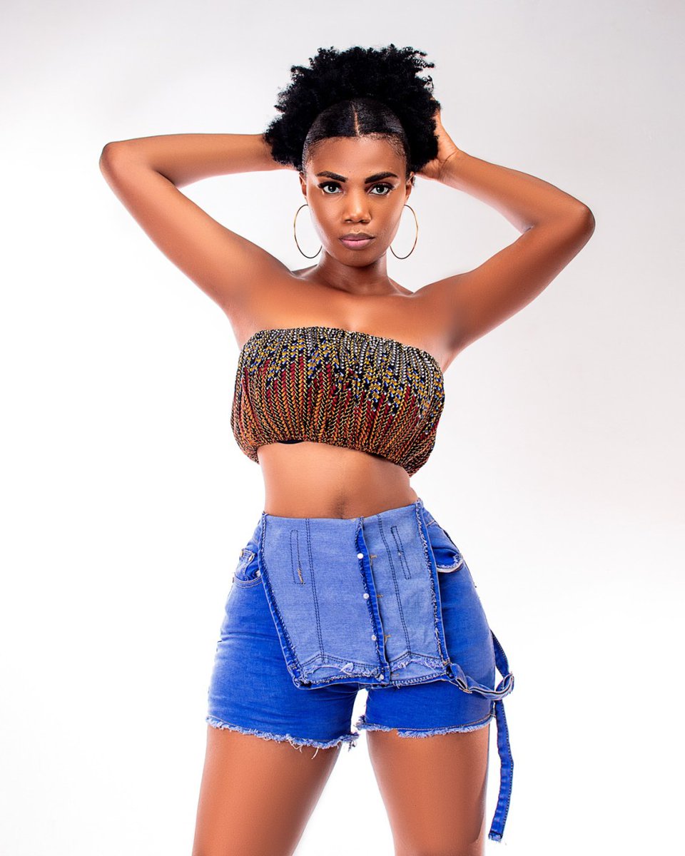 NewYearRiddim's tweet photo. New sensation Ghana Music LotTy readies to debut single “Mon Cheri” https://t.co/M5nO06PLoG https://t.co/OGWHvxNuKY