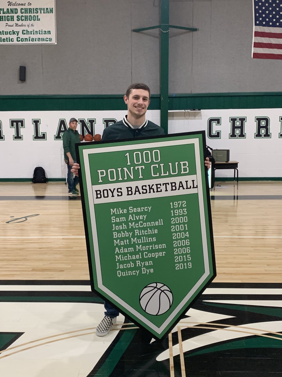 athletics_pcs's tweet photo. What a Night!
a) New Winningest Girls Basketball Team in PCS history,
b) Quincy gets his 1K points on a banner,
c) Senior student-athletes are honored
.
.
#GoodToBeAnEagle #PCSathletics https://t.co/QOpbFp8tKn