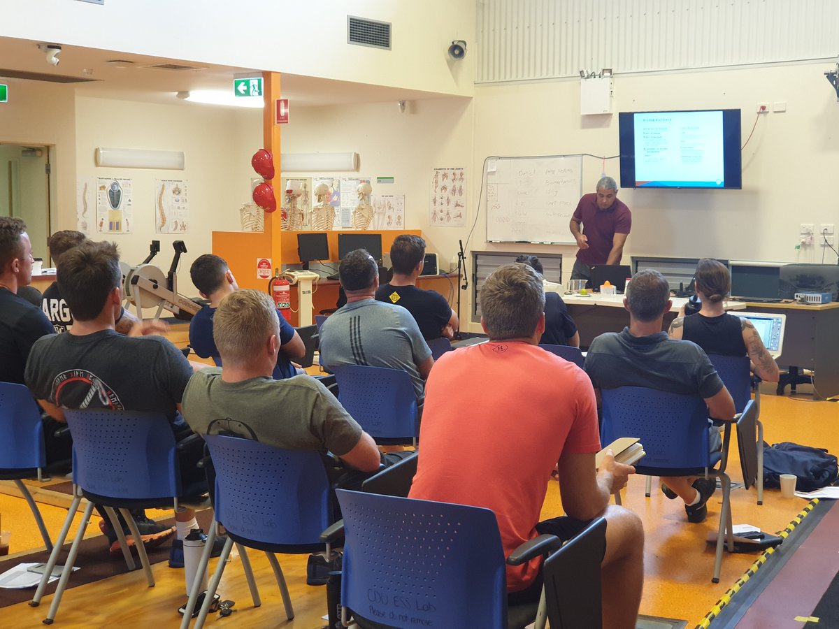 CollegeCdu's tweet photo. Today Dr Daniel Gahreman was talking to our defence Physical Training Instructors about hydration and performance. 
Did you know;  if you are feeling thirsty your body is already dehydrated. https://t.co/M8ktujFe9h