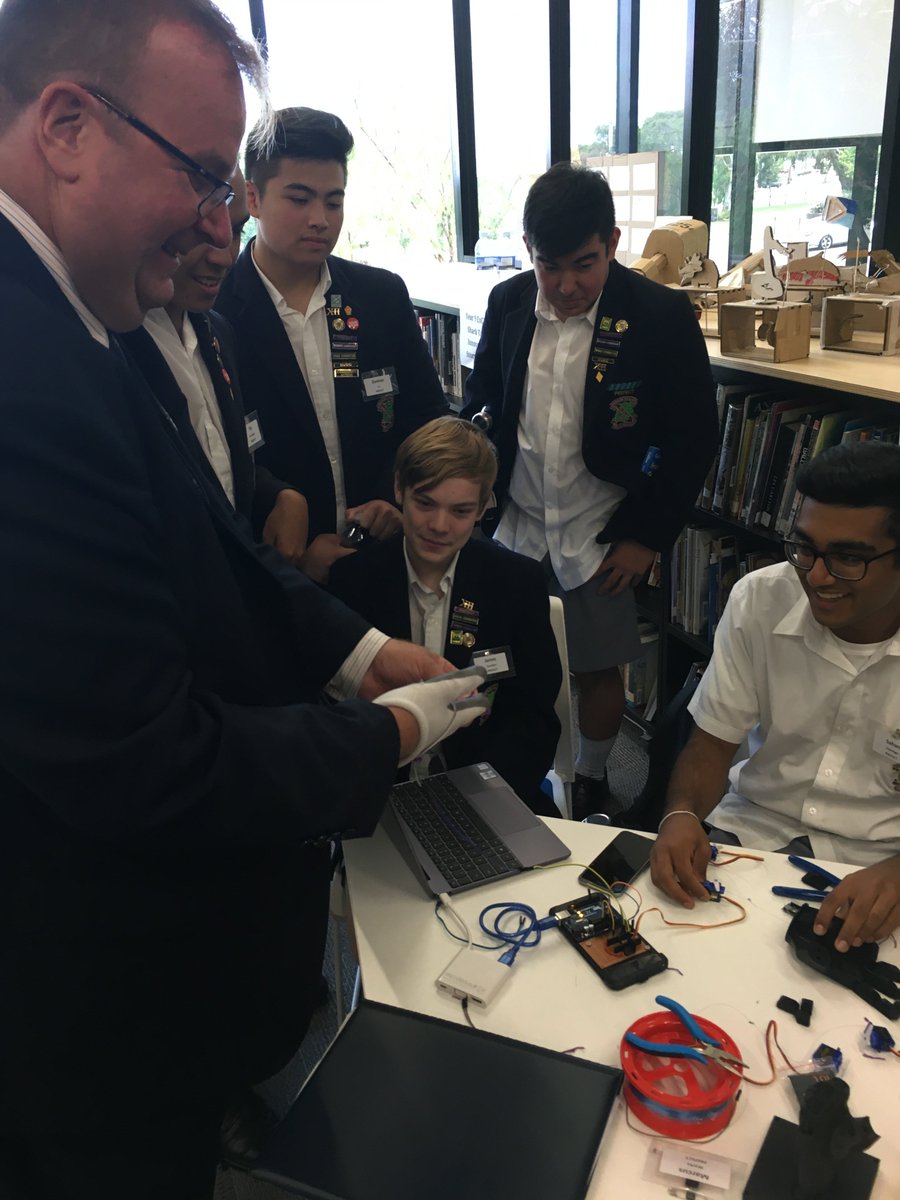 ParadeNLC's tweet photo. Very proud of our #STEM stars Sahan, Jamie, and Jordan who wowed visitors (and the Principal!) at Sunday's Open Day with #3dprinting #arduino and #coding - they were a must see! @ParadeCollegePC @OPAssociation https://t.co/WkmNPYwqBH