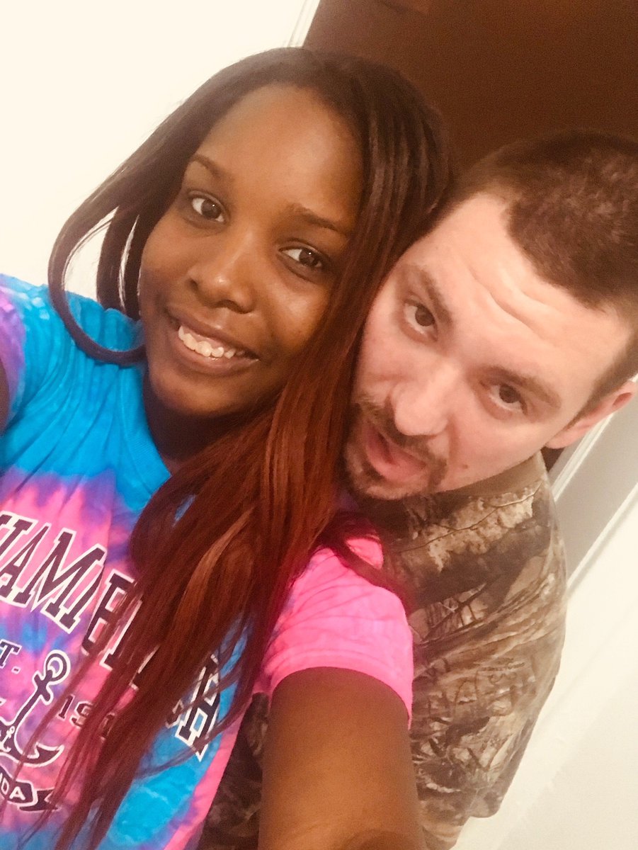 ValakNZozo's tweet photo. #tracey&amp;John  again ���💔💔💔
Bitches get splitted and separated https://t.co/XRCgSn36ia