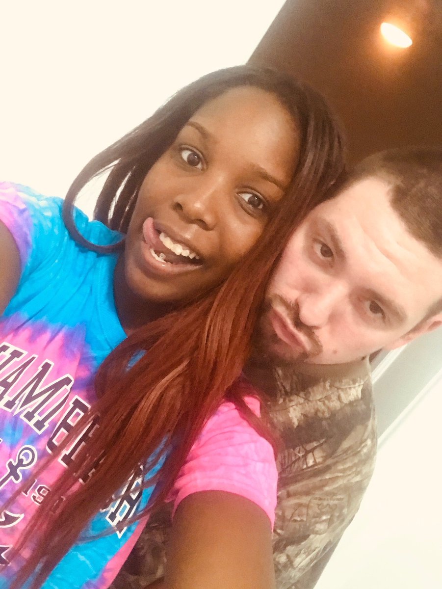 ValakNZozo's tweet photo. #tracey&amp;John  again ���💔💔💔
Bitches get splitted and separated https://t.co/XRCgSn36ia
