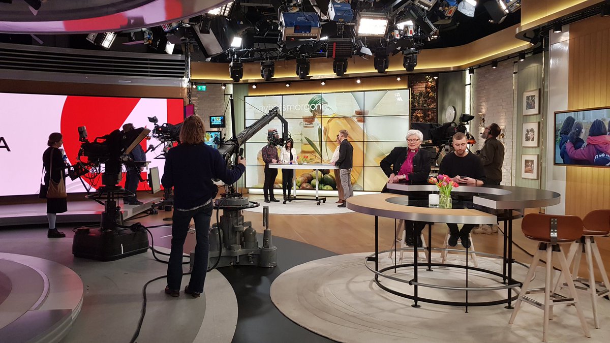 Strax medverkar vi i <a href="/Nyhetsmorgon/">Nyhetsmorgon</a> för att berätta om hur unga kränks för sin tro. <a href="/BiskopAntje/">Antje Jackelén</a>