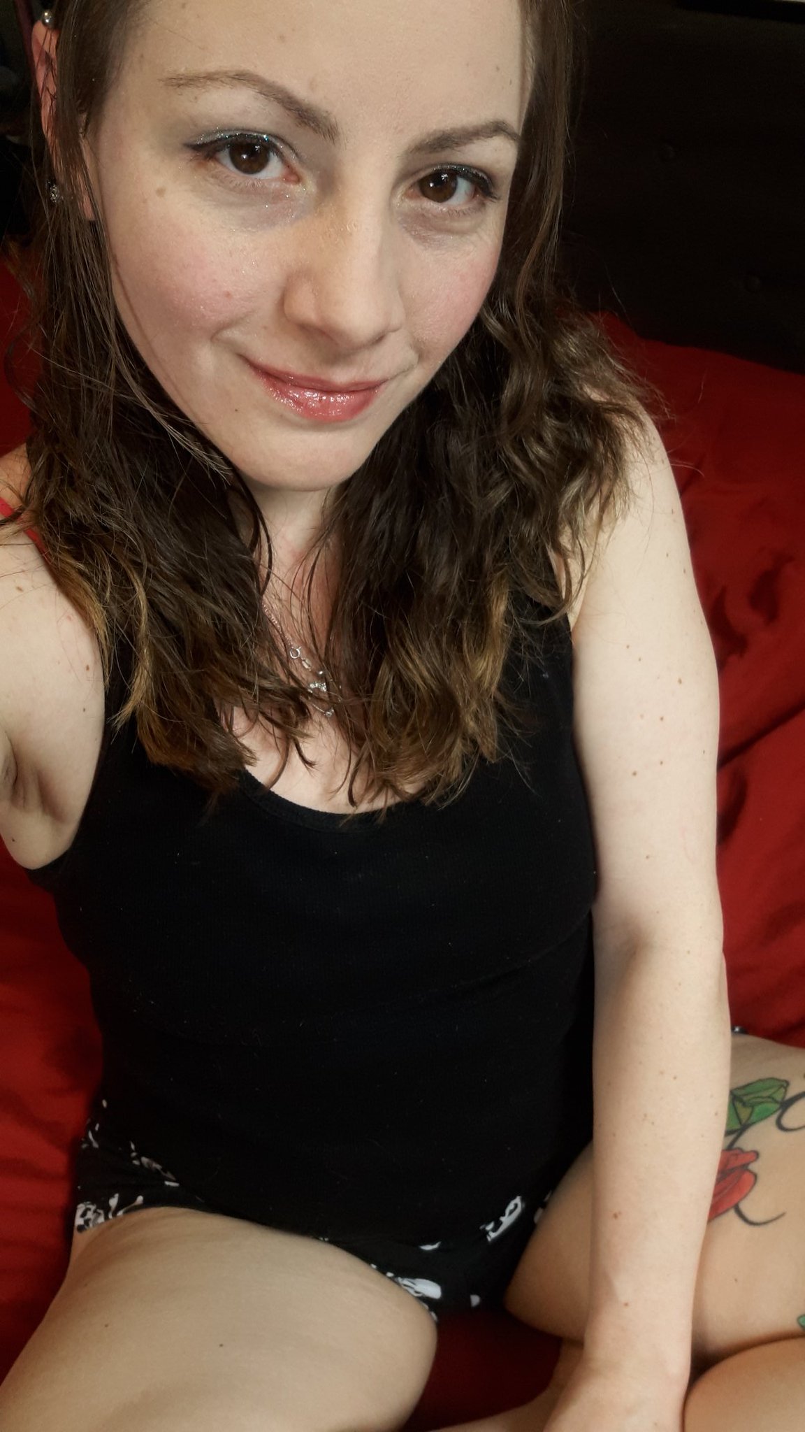 I'm online taking privates @Bangin_Beauties @AllKindsOfWomen @Bobmarley1781 @james_betterley https://t.co/SUNJ0akrKM