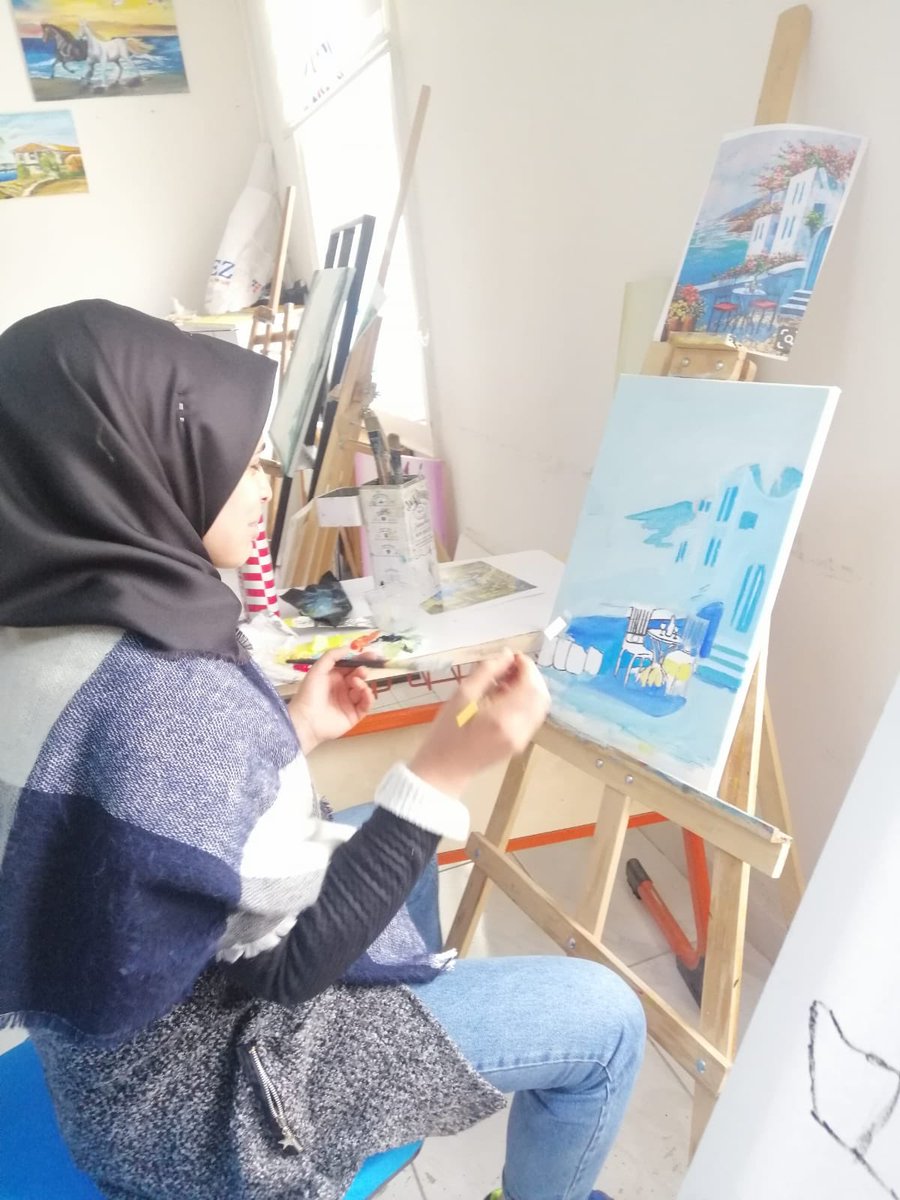 Bozova_GM's tweet photo. #GüzelSanatlarAtölyesi kapsamında yağlı boya resim kursumuzda eğitimlerimiz devam ediyor 🎨 https://t.co/ziahaBFp03