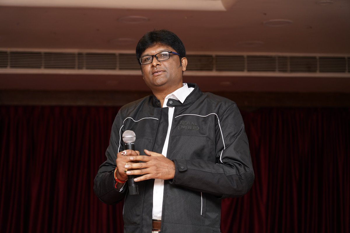 Celtycs1's tweet photo. Congratulations Harikrishna for completing 10 years in Celtycs!!! https://t.co/wC2snIe8zs