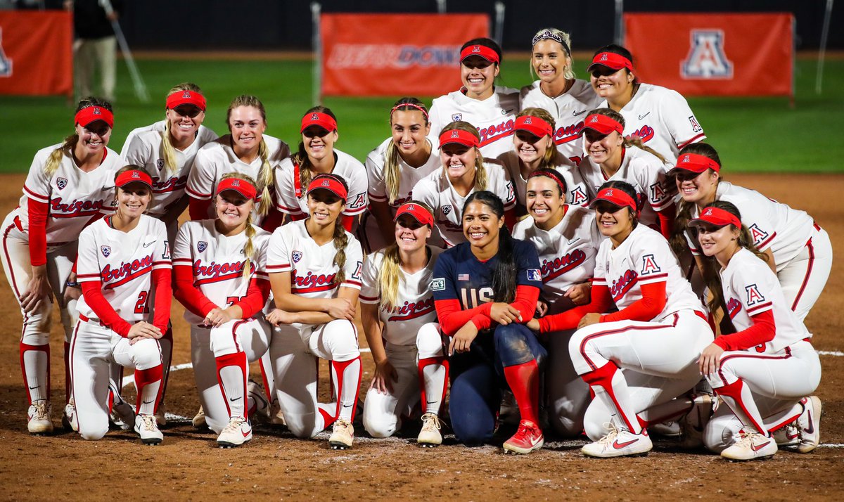 ArizonaSoftball's tweet image. Family ♥️