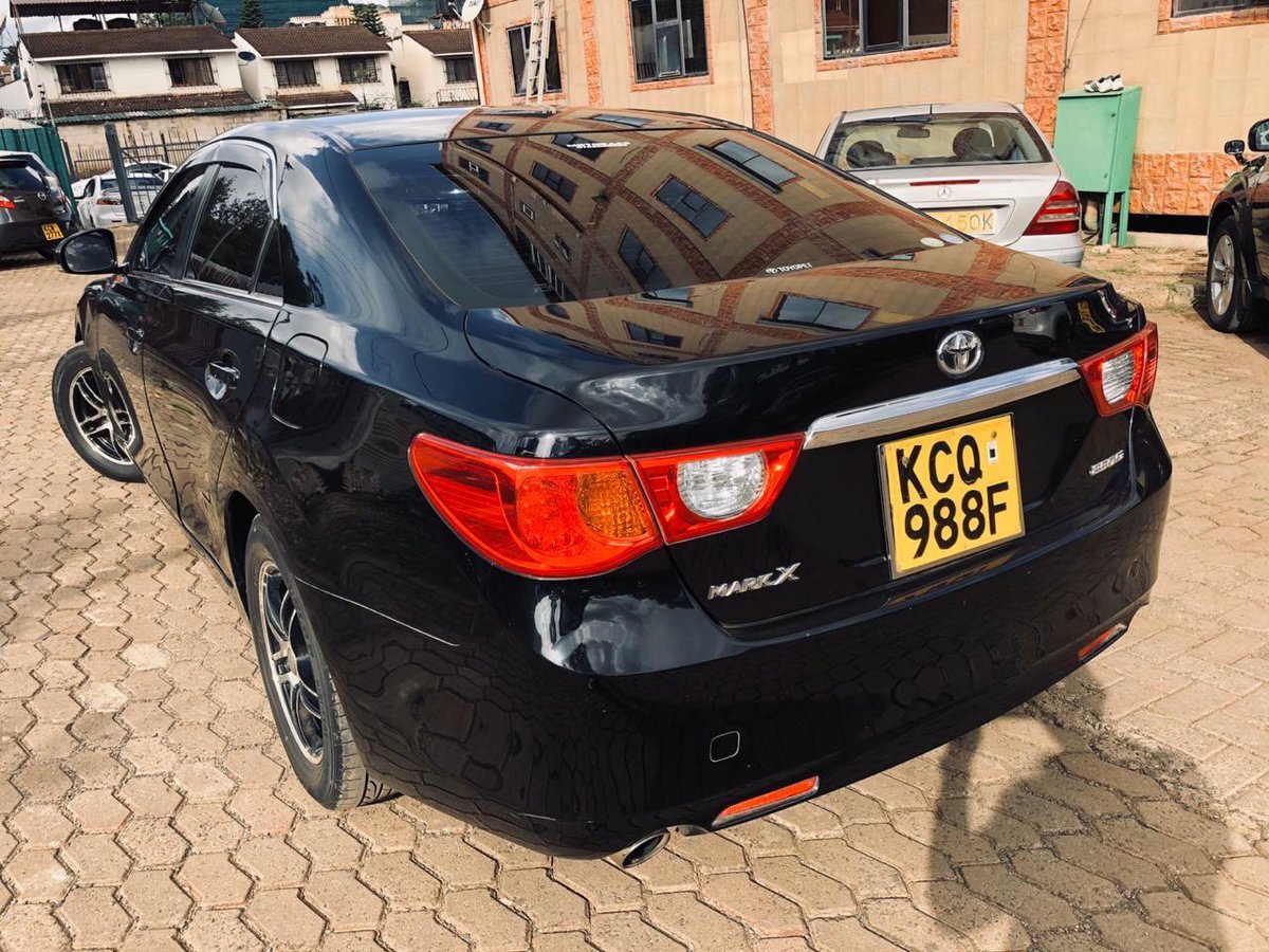 nkatha_maureen's tweet photo. Toyota Mark X :: 2011 :: 2450cc :: Alloy Rims :: Bluetooth Audio :: Reverse Camera :: Kshs 1,250,000 slightly Negotiable https://t.co/npP94vmNpV