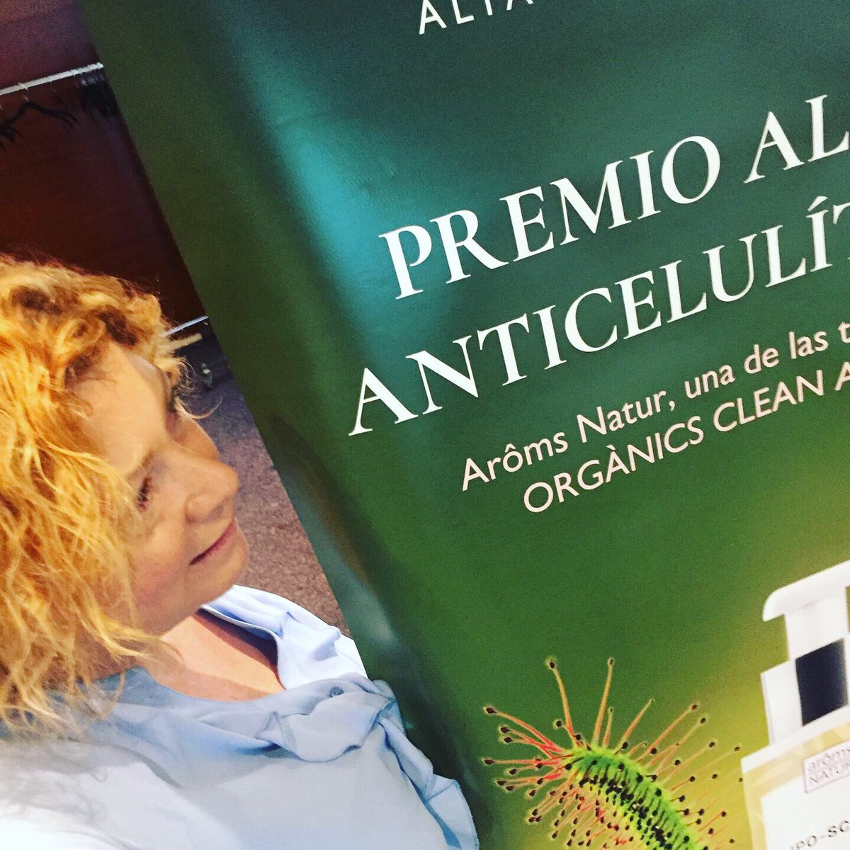 pilar_arbo's tweet photo. Bon dia ple d’ #aromsnatur Naturalment! 🌸🍃 Presentant “the best” 🏆 
El millor anticel.lulític orgànic de l’any #anticelulitico @Aroms_Natur 
#ecocosmetics #aromaterapia #neurocosmetica 
#nutricosmetics 
#estetica #bellesa #benestar #spa #wellness #hotelspa #hotelluxe #girona https://t.co/jM4MzOtFwh