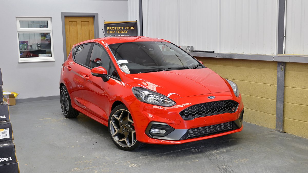ExclusivCarCare's tweet photo. #Ford Fiesta ST treated to a New Car Detail. Single stage machine polish carried out and then bodywork coated with @GyeonQuartz Q² Duraflex dual-layer ceramic coating. Wheels, brake calipers, &amp; exhaust tips coated with Q² Rim and glass with Q² View. #detailing https://t.co/gkwzczWeIZ