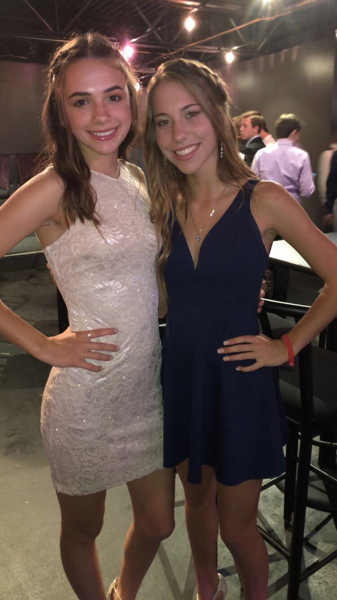 happy 16th birthday @12mnicole i hope you have the best day❣️❣️ love youu