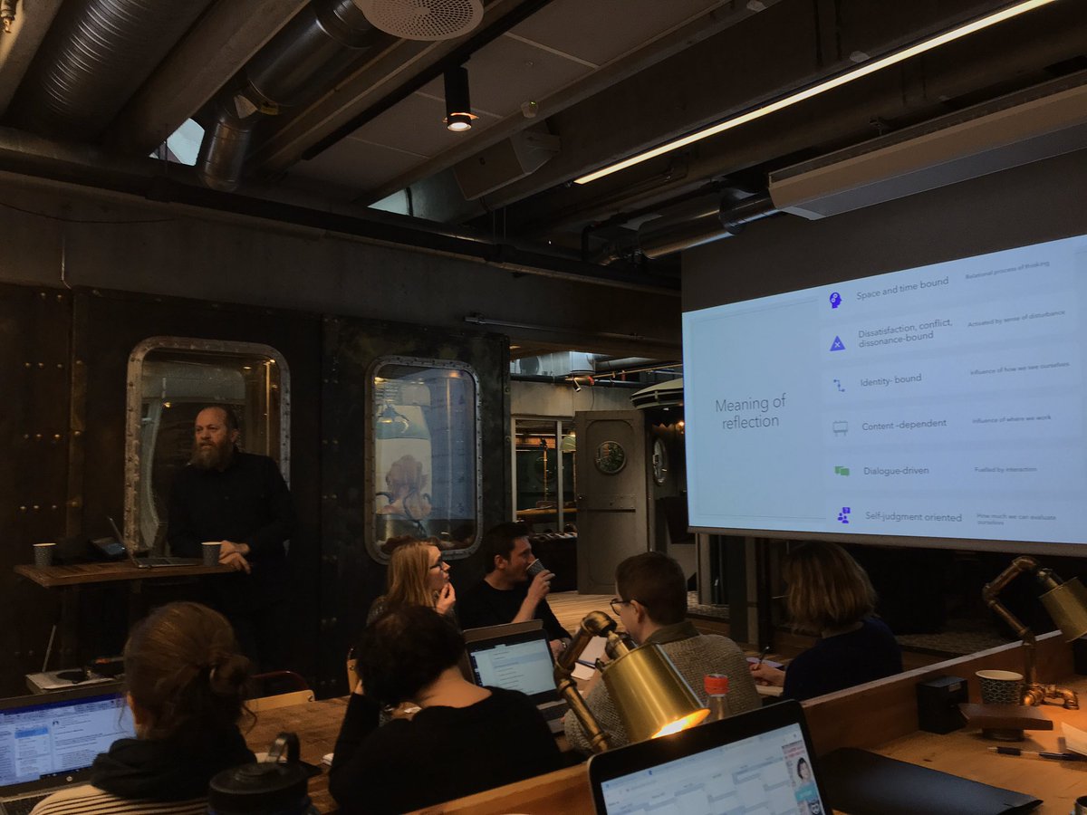 rothkopfAK's tweet photo. At the @UniStavanger #pedagogy skill development course #UniPed now a contribution by @kenandklts on the #concept of #reflection. Building #awareness for the different #facets of reflection &amp; turning it into a #tool for #improving #teaching practices. #改善 #Kaizen @Kunnskapsdep https://t.co/RHybTL4wVp