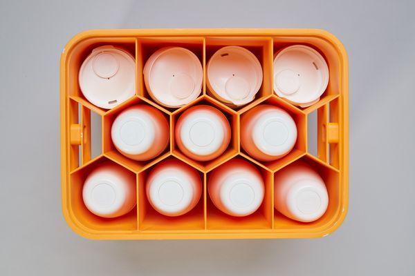 🙌 "<a href="/McDonalds/">McDonald's</a> and <a href="/Starbucks/">Starbucks</a> Are Developing Reusables" 
⬆️⬆️ THIS make us feel like we're #WinningWednesday 🙌 

Between them they go through BILLIONS of disposable cups a year, so a switch to #REUSABLE cups could have HUGE global impact 🙏 buff.ly/2HAUDDw