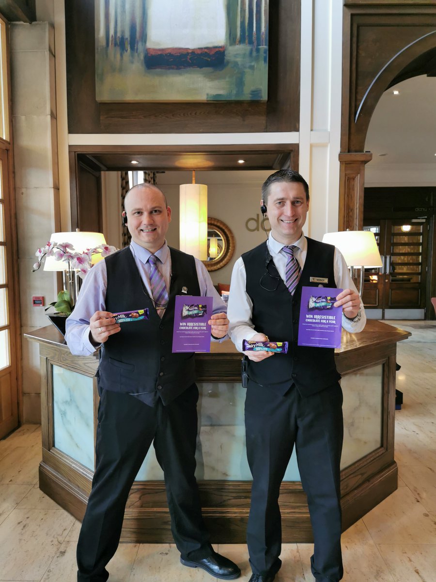 TheBrehon's tweet image. Happy Hump Day, our porters have picked up their irresistible free sample of Dairy Milk 30% Less Sugar in the office today! @CadburyIreland @TheWorkPerk  #Humpday #TheWorkPerk #thebrehon