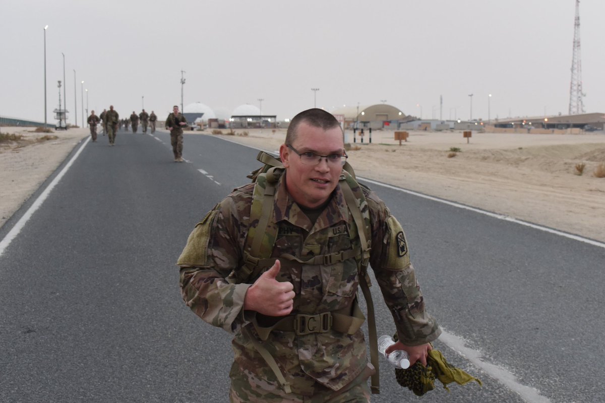 194thEN_BDE's tweet image. Soldiers from the 194th EN BDE along with soldiers deployed in support of Operation Spartan Shield complete the Norwegian Foot March February 17, 2020. Soldiers completed 18.6 miles within a 4.5-6hr timeframe dependent on their age.