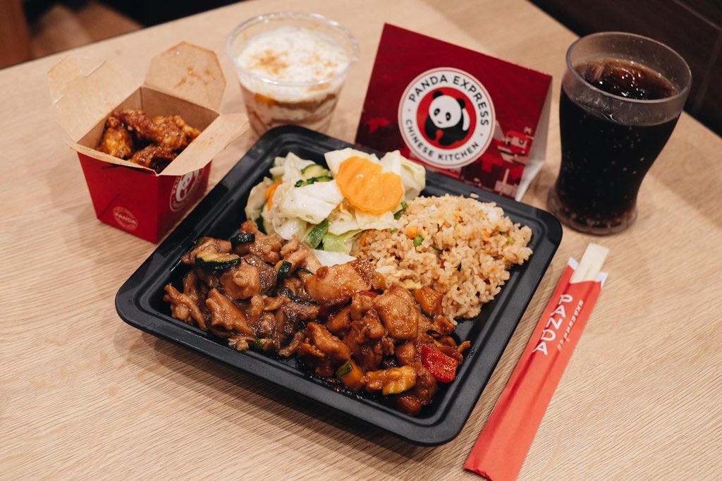 DiscoverMnl's tweet photo. #DMFoodSeries
Always loved Panda Express’ famous 𝐎𝐫𝐚𝐧𝐠𝐞 𝐂𝐡𝐢𝐜𝐤𝐞𝐧. Brings back lots of good memories 😍🧡
What’s your favorite at @pandaexpressph?? 🥡🥢
#PandaExpressPH 🐼 https://t.co/GiRIyakXrg